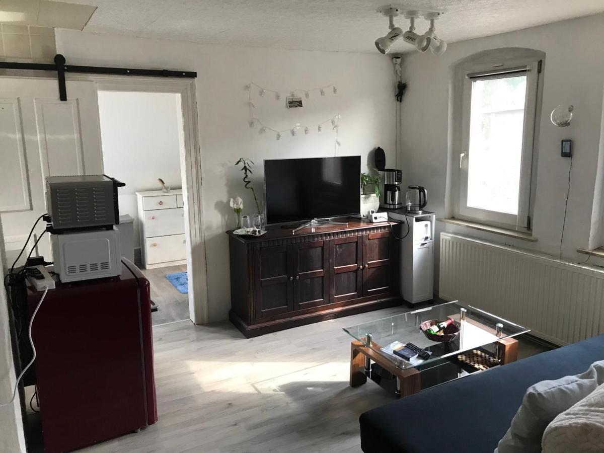 Ferienwohnung Im Einfamilienhaus, Automobil Und Robert Schumann Stadt Zwickau Ngoại thất bức ảnh